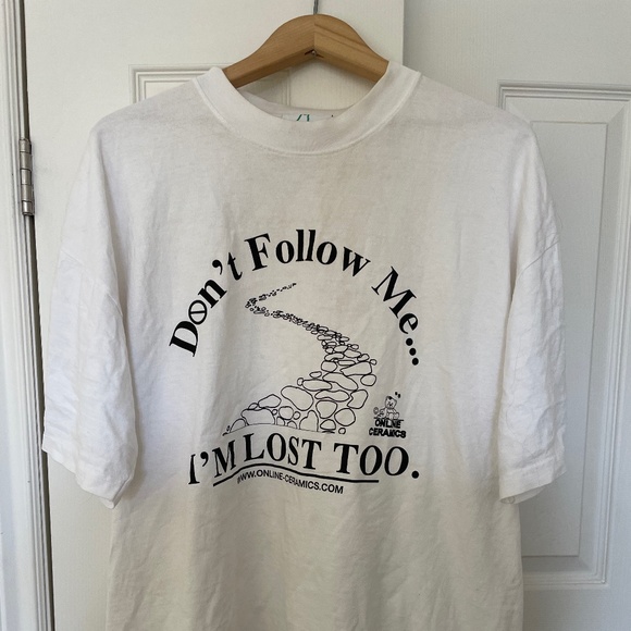 Online Ceramics "Don't follow me" tee - Picture 1 of 3